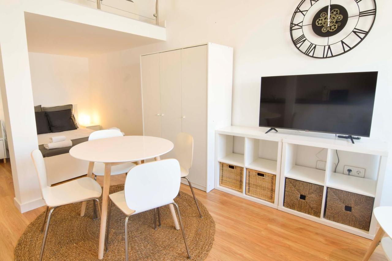 Letmalaga Sweet Wells Apartment Bagian luar foto