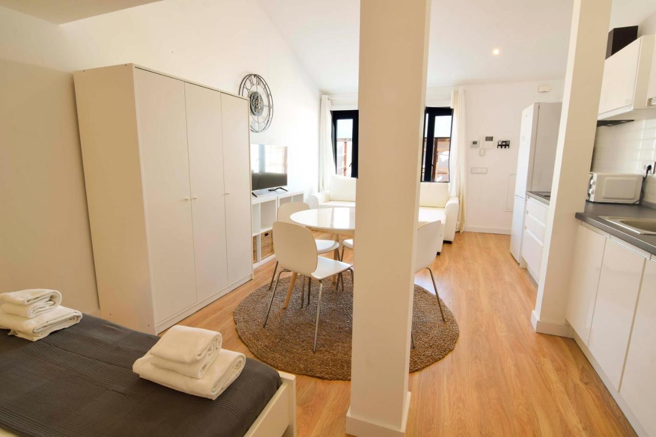 Letmalaga Sweet Wells Apartment Bagian luar foto