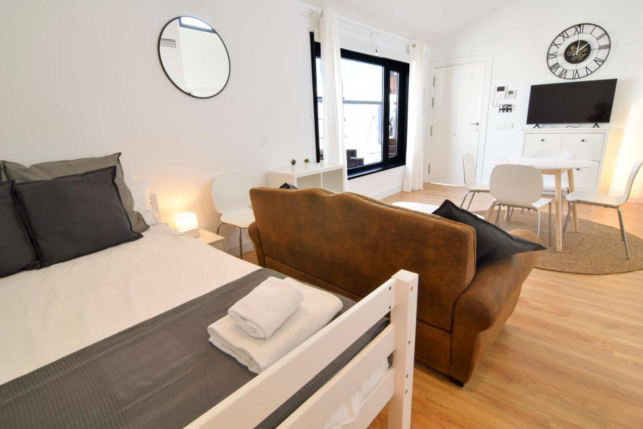 Letmalaga Sweet Wells Apartment Bagian luar foto